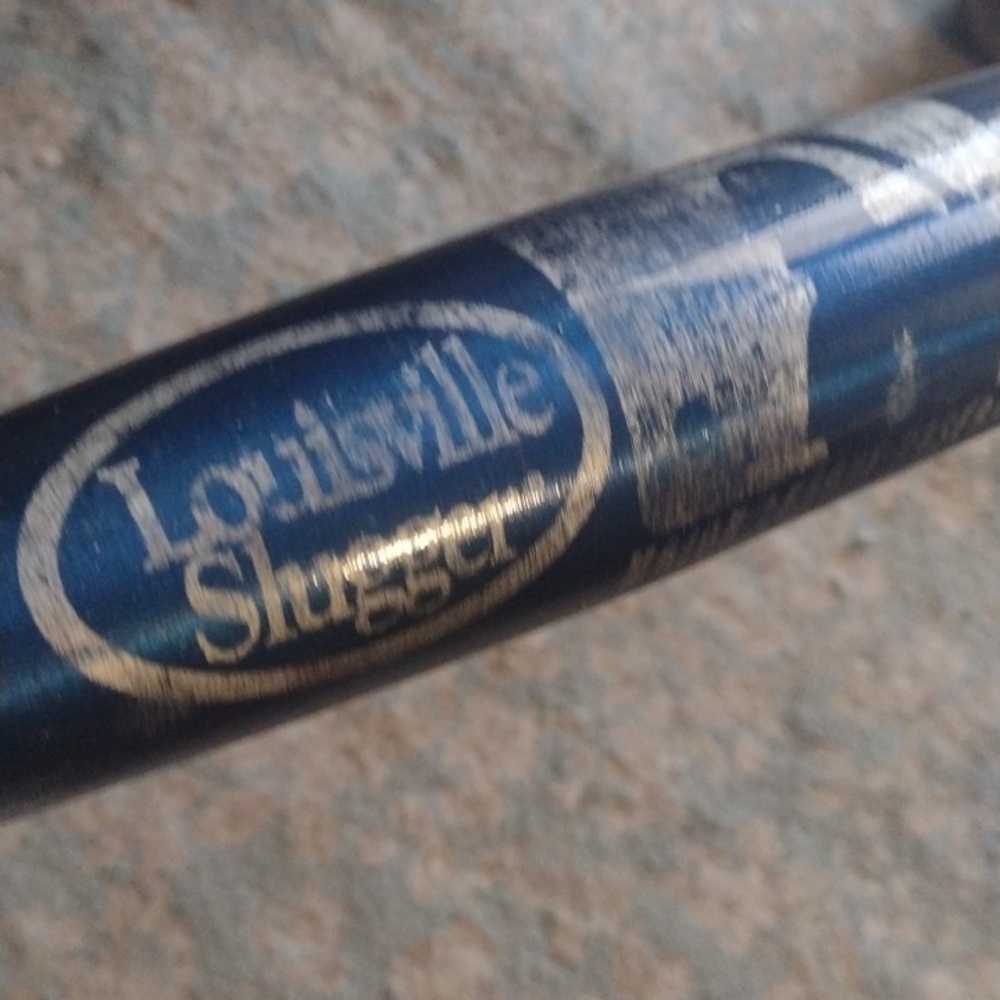 Assorted Baseball Bats - Picture 4 of 8